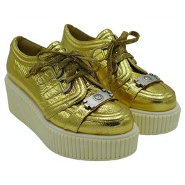 Chanel-Creepers-Doré