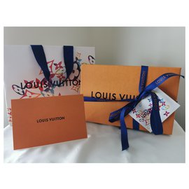 Louis Vuitton-Mini custodia per accessori con monogramma-Gold hardware