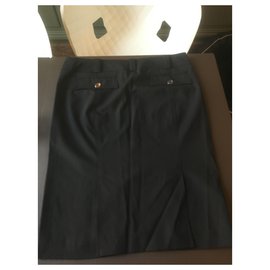 Burberry-Wool skirt-Black