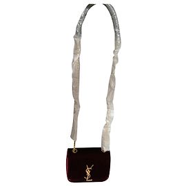 Bolsa de ombro Yves Saint Laurent em veludo vermelho Vermelho