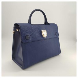 Dior-DIOR, Diorever shoulder bag in blue leather-Navy blue