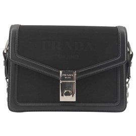 Prada-Prada, Mala Crossbody em Nylon-Preto