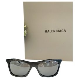 Balenciaga-Balenciaga cat-eye sunglasses-Black