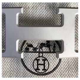 Hermès-Boucle de ceinture Hermès H-Gris