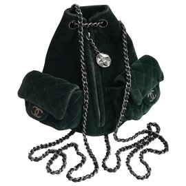 Chanel-Famoso mini bolso "Mochila está de vuelta"-Verde,Verde oscuro