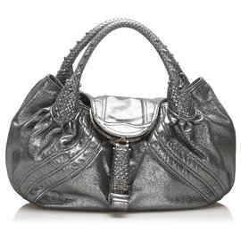 Fendi-Fendi Silver Spy Leather Shoulder Bag-Silvery
