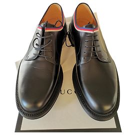 Gucci Schnürschuh Schwarz