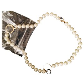 Autre Marque-Misaki New collar de perlas blancas nunca 'usado'-Blanco