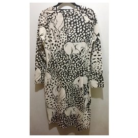 Bitte Kai Rand-Dress with structural pattern-Black,White