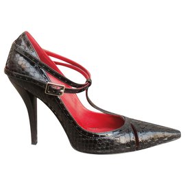 Roger Vivier Python Pumps 37,5 Schwarz