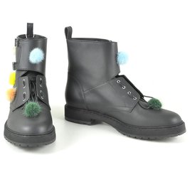 Fendi-Fendi leather boots new-Black