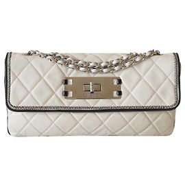Chanel Sacs à main Noir Beige