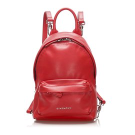 Mochila de cuero roja Givenchy Roja