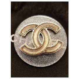Chanel Brosche Golden