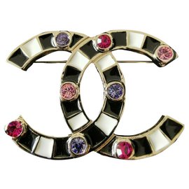 Broche chanel com cristais Multicor