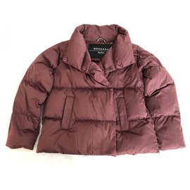 Weekend Max Mara Short puffer Dark red