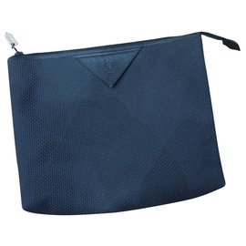 Yves Saint Laurent-Yves Saint Laurent clutch bag-Black