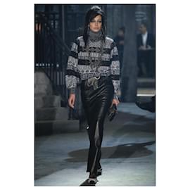 Chanel-Jersey de cachemir con encaje Paris-Rome-Negro