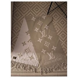 Louis Vuitton Reykjavik Schal Grau Kaschmir Grau
