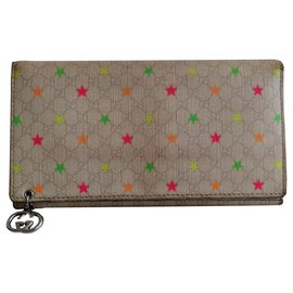 gucci wallet second hand