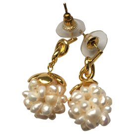 Céline-Earrings-White