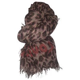 Louis Vuitton-Lenços-Estampa de leopardo