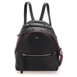 Fendi-Fendi Black By The Way Leather Backpack-Black
