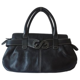 Escada Bolsas Preto