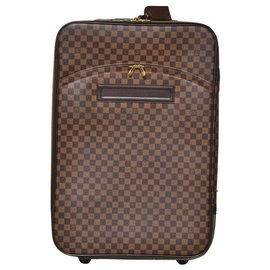 Louis Vuitton-Louis Vuitton Pegase ou pégase-Brown