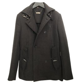 John Galliano-Muito bonito casaco preto acolchoado de algodão ervilha por "John Galliano" em tamanho 48 italiano.-Preto