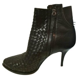 Givenchy-Givenchy woven leather ankle boots-Dark brown