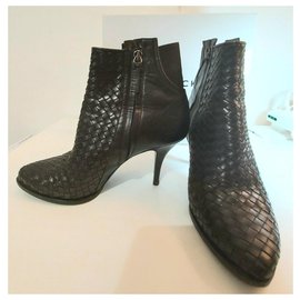 Givenchy-Givenchy woven leather ankle boots-Dark brown