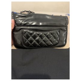 Chanel-Bolso pequeño con solapa de lápiz labial Chanel-Negro