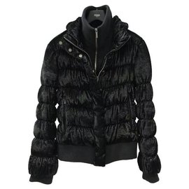 Fendi-FENDI Black Puffer Jacket Sz.40-Black