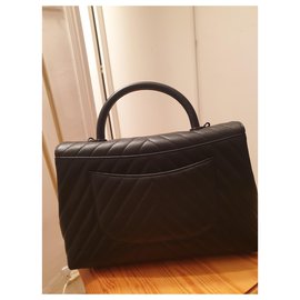 Chanel-Handbags-Black