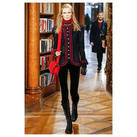 Chanel-Suéter de babados Salzburg-Vermelho