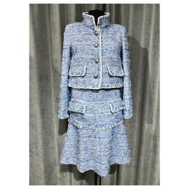 Chanel-12K $ Tweedjacke + Kleid-Blau