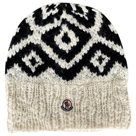 Moncler Hats Black Cream