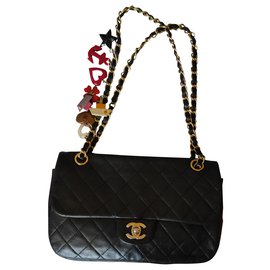 Chanel-Timeless/Classic-Black