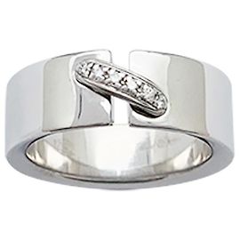 Anel Chaumet "Liens" em ouro branco e diamantes. Outro