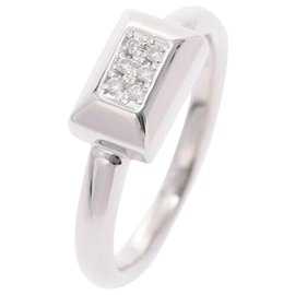 Burberry Ring Silvery