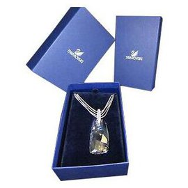 Swarovski Crystal Pendant Necklace Silver Other
