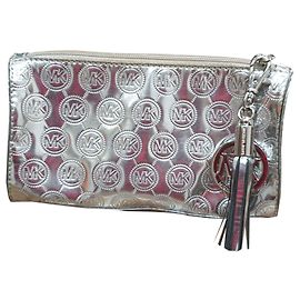 Michael Kors silberne Clutch Silber