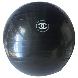 Chanel Presentes VIP Preto