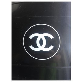 Chanel-VIP gifts-Black