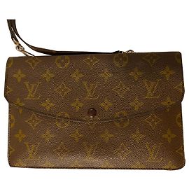 Pochette Louis Vuitton Monogram en cuir marron Marron foncé