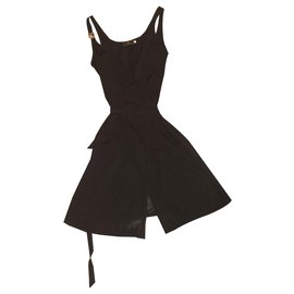 Fendi-Robes-Noir