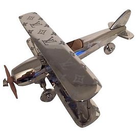 Louis Vuitton AVIÃO MONAGRAM VIP PRESENTE Hardware prateado