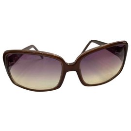 Fendi-Sunglasses-Brown