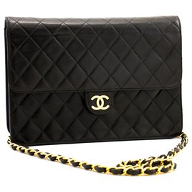Chanel-CHANEL Bolso de hombro con cadena Embrague Solapa acolchada negra Piel de cordero-Negro